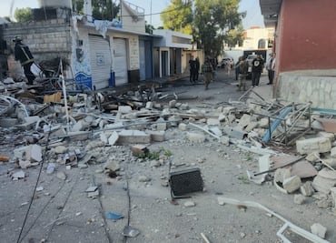 Vivienda colapsa por probable fuga de gas en Pachuca