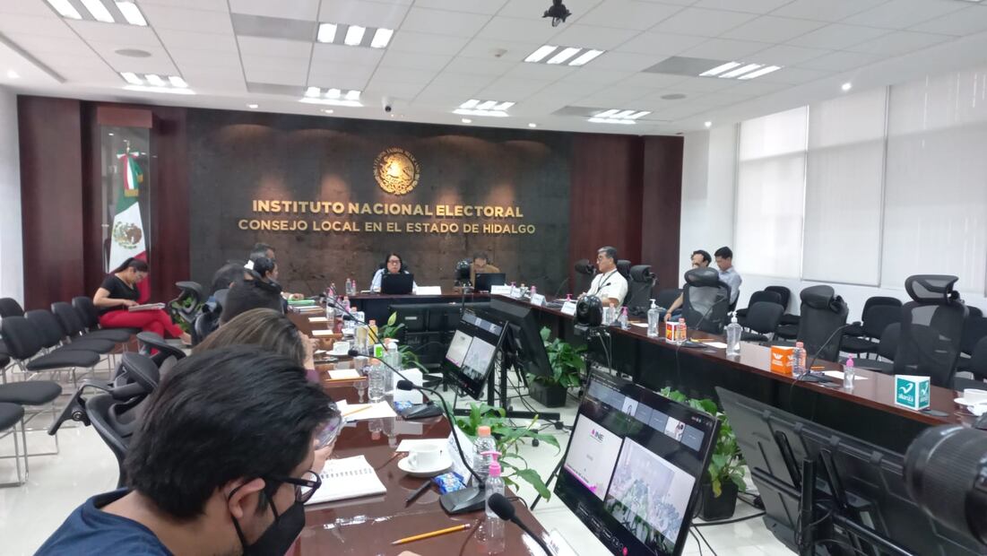 Morena nacional desde finales de febrero informó que correspondía al PVEM distrito 02 | Foto: Especial