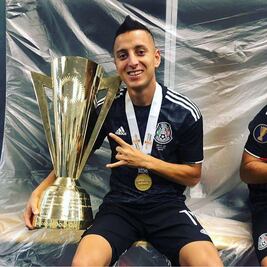 Roberto Alvarado antepone a la Selección Mexicana sobre el Mundial de Clubes