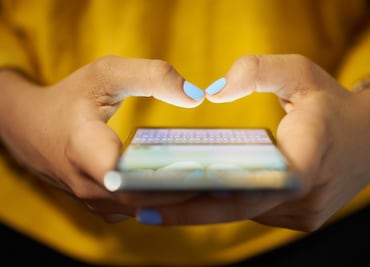 ¿Te ofrecen trabajo por Whatsapp? Evita caer en una estafa