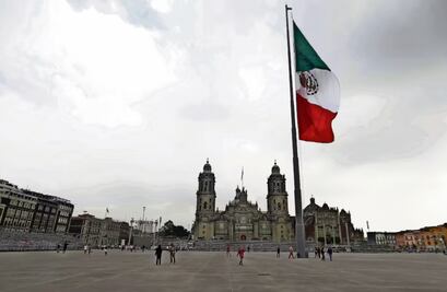 Banamex mantiene expectativa de cero crecimiento para México este año; incertidumbre ya pega a inversión y mercados financieros 