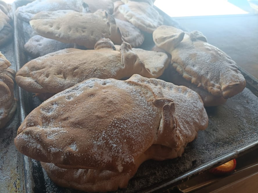 Con la llegada del Día de Muertos, las panaderías de Tulancingo  viven una de sus semanas más emblemáticas I  Foto: Grisel Lira