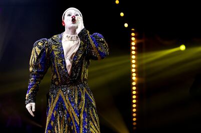 “Vie de Cirque” deslumbra en la Feria San Francisco Pachuca 2025 con magia, humor y acrobacias de alto nivel