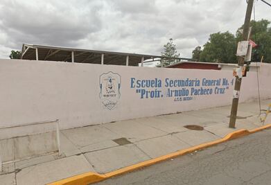Madre de familia agrede nuevamente a personal de secundaria en Tizayuca
