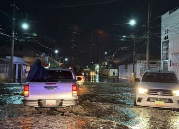 Video: Se desborda el Río de las Avenidas; vecinos de la colonia Los Tuzos afectados por inundación son enviados a albergues