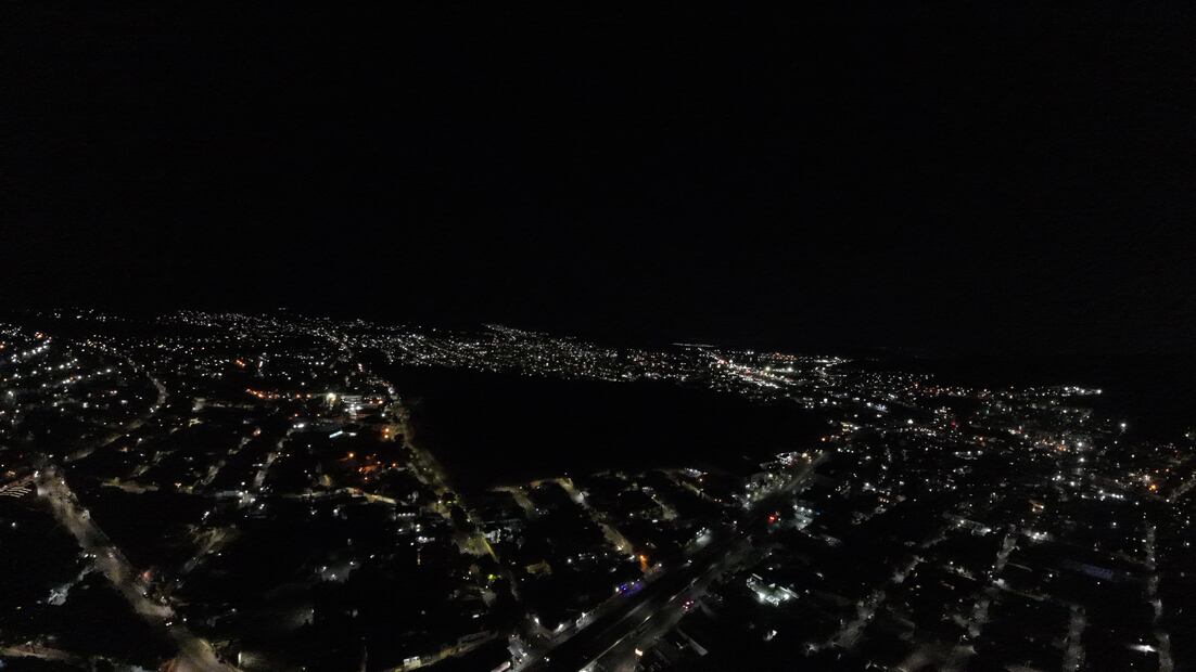 Apagón eléctrico del martes 7 de mayo en algunas zonas de la ciudad de Pachuca | Foto: Josué Ortiz