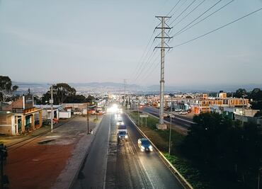 Menchaca aborda problemática de accidentes en la bajada de San José y proyectos viales en Tulancingo