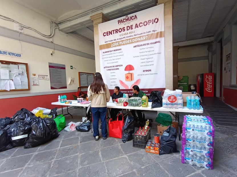 Hidalguenses y familias foráneas se solidarizan con damnificados tras la perturbación tropical 90-E | Foto: Lourdes Naranjo