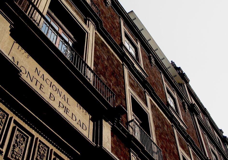 Enfrentan posturas al Monte de Piedad con su sindicato | Foto: Wikipedia