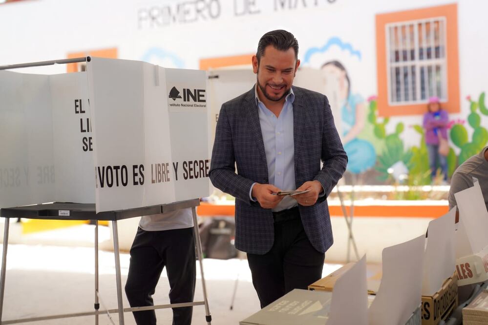 El juicio fue interpuesto primero ante el Instituto Nacional Electoral (INE) y lo desechó al determinar que Israel Félix no estaba contendiendo al Senado | Facebook: Israel Felix Soto
