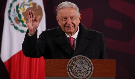 “Muchas gracias hasta siempre”, AMLO publica video de despedida antes de entregar banda presidencial a Sheinbaum