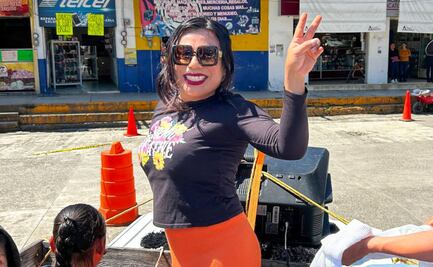 Débora, la primera reina trans del Carnaval de Orizatlán 2025