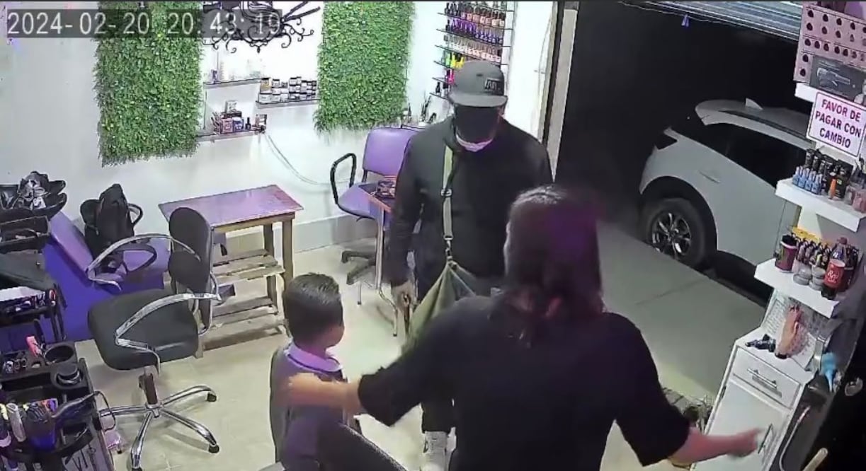 El pasado 20 de febrero una mujer fue baleada en una pierna luego de que sujetos armados le dispararan después de asaltar su negocio de estética en el fraccionamiento Haciendas de Tizayuca | Captura de video