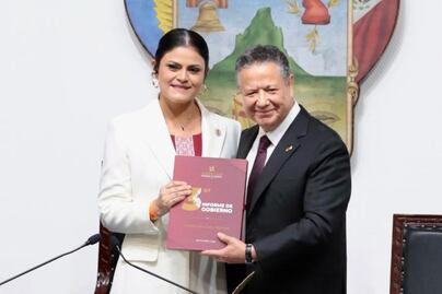 Gobernador de Hidalgo entrega su informe de actividades al Congreso de Hidalgo