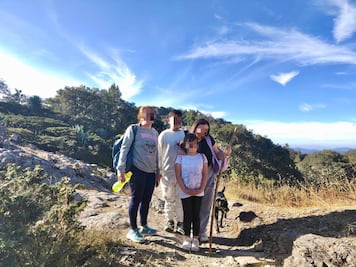 Localizan a madre y tres hijos extraviados en el municipio de Mineral del Chico