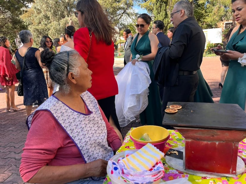 Comerciantes y vecinos piden recuperar la Feria Tradicional de San Francisco en Pachuca | Foto: Ricardo Calleja