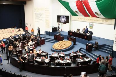 Por detención, deceso y nuevo cargo, al menos tres diputados no finalizaron su cargo