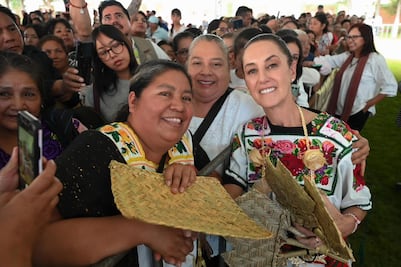 Claudia Sheinbaum recorre Michoacán con programas de bienestar y justicia social