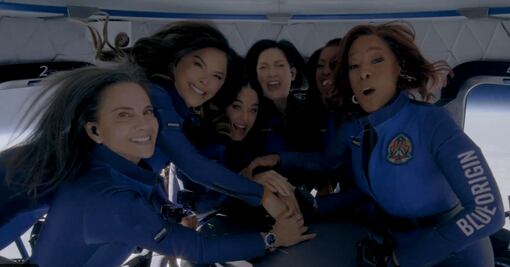 Hacen historia: cuatro mujeres protagonizan el primer vuelo suborbital con tripulación exclusivamente femenina