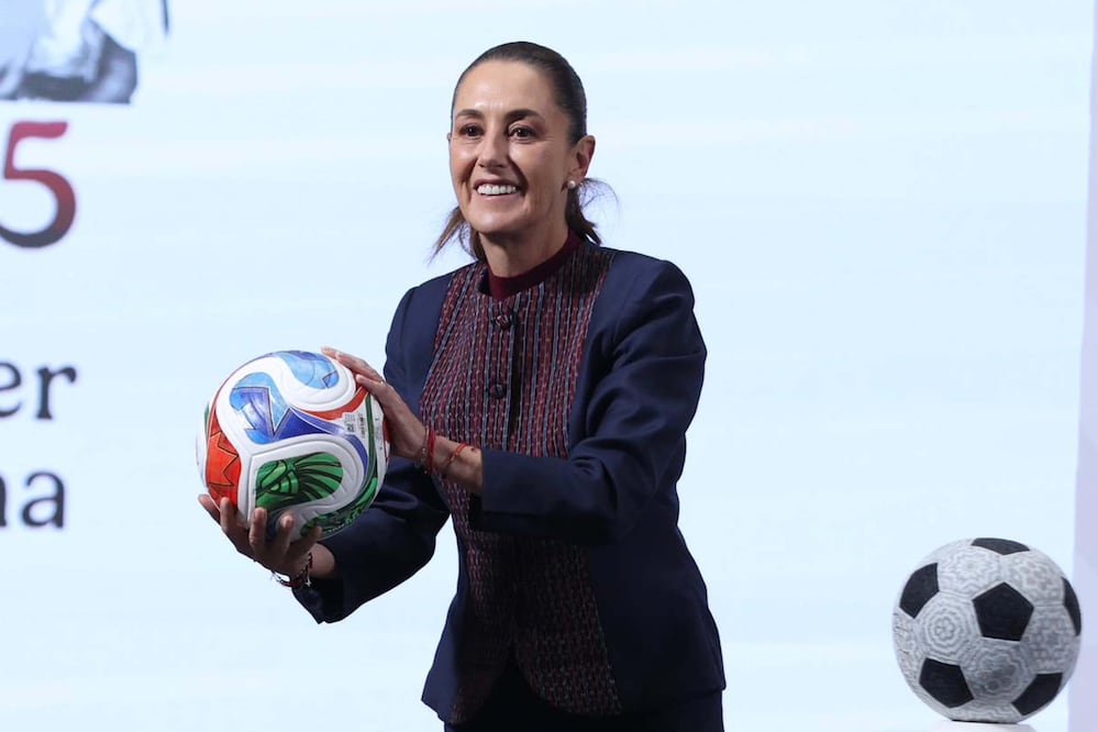La presidenta Claudia Sheinbaum durante su conferencia matutina desde Palacio Nacional. Foto: Agencia EL UNIVERSAL/Berenice Fregoso/RDB.