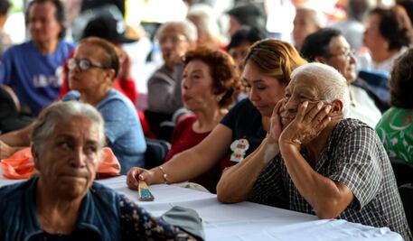Verdad o mito: ¿Con la reforma de pensiones perderás tus ahorros en el Infonavit?