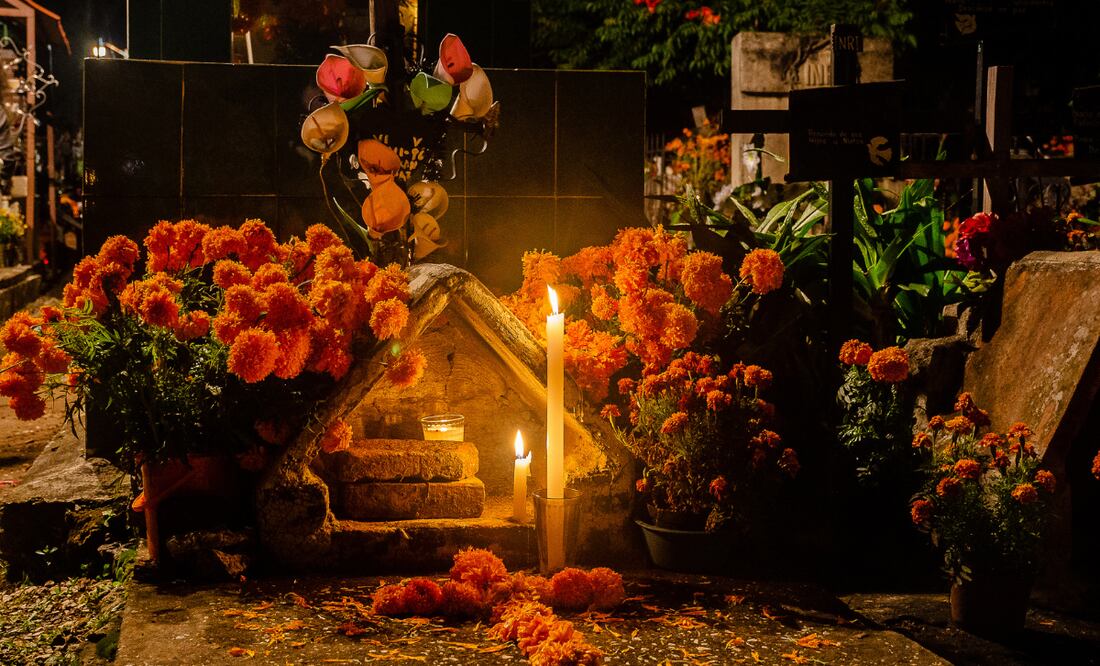 Día de muertos/Día de la cultura