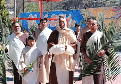 Chofer de transporte interpretará a Jesús de Nazaret; Salvador será actor principal en viacrucis de El Arbolito
