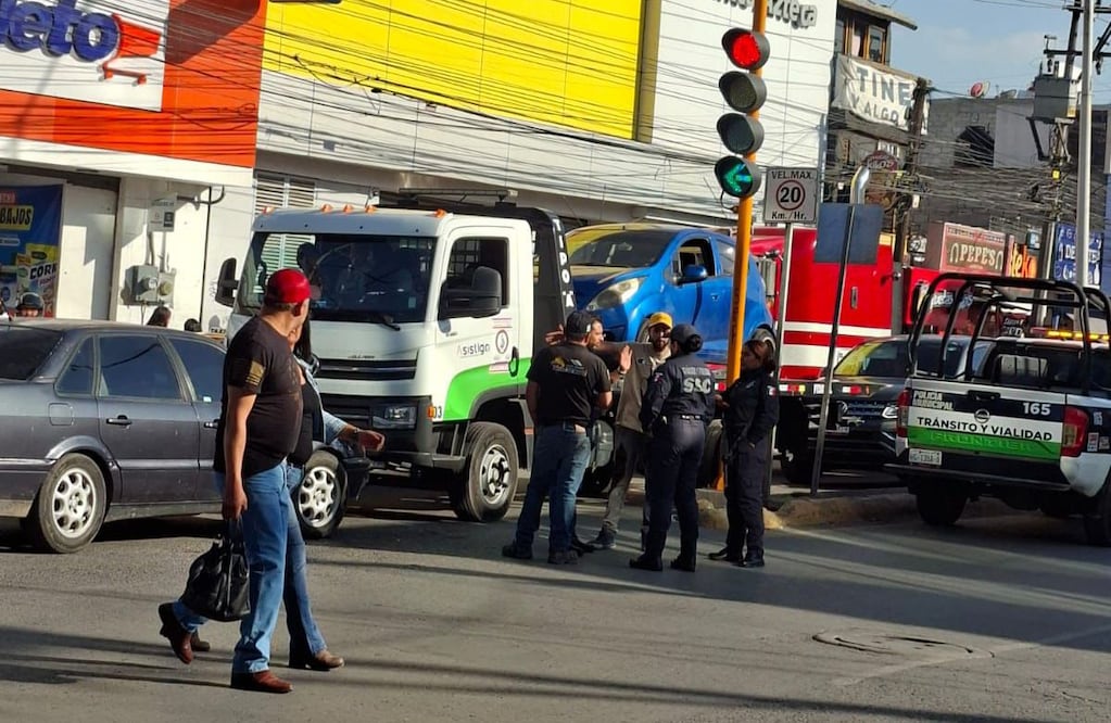 Tras varias horas, la unidad logró continuar su trayecto | Foto: especial