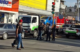 Riña en Tizayuca por disputa entre empresas de grúas