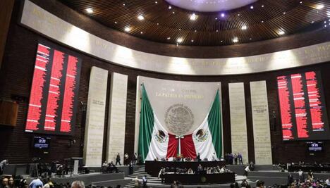 Avanza en comisión de San Lázaro reforma para regular plataformas digitales; prevén votarla este martes 