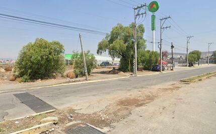 Regidores piden reparaciones de carreteras estatales que atraviesan Mineral de la Reforma y semáforos