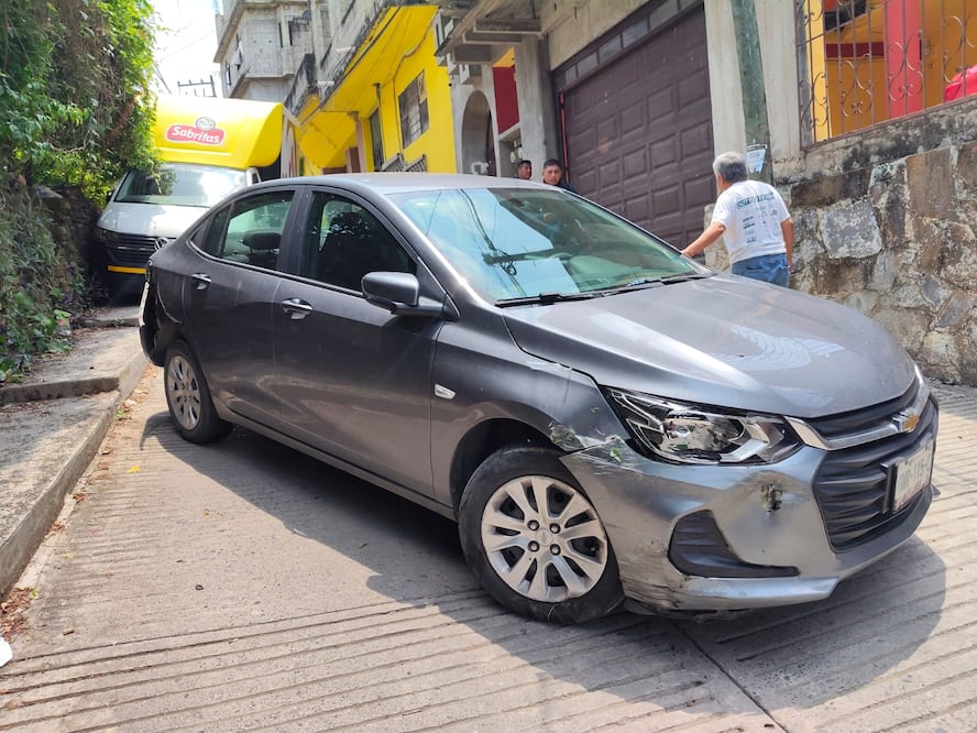 Afortunadamente, no hubo personas lesionadas; solo se registraron daños materiales | Foto: especial