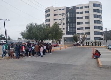 Estudiantes del IDA, entregan cuarta petición de diálogo a rectoría de la UAEH
