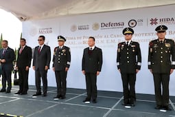 Menchaca confirma más renuncias de funcionarios rumbo a 2027