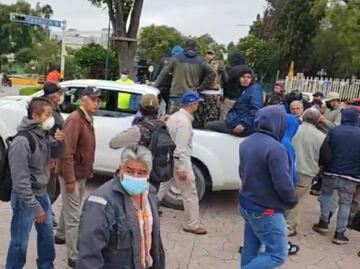 Detienen a 120 personas tras intento violento de toma en la planta Cruz Azul de Tula