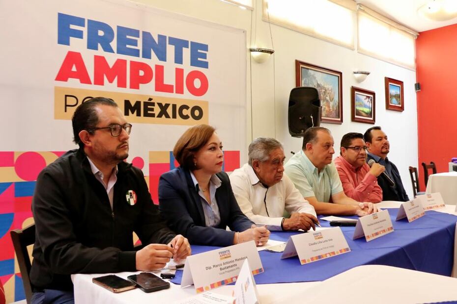 Xóchitl no ahuyenta a priistas | Foto: Luis Soriano