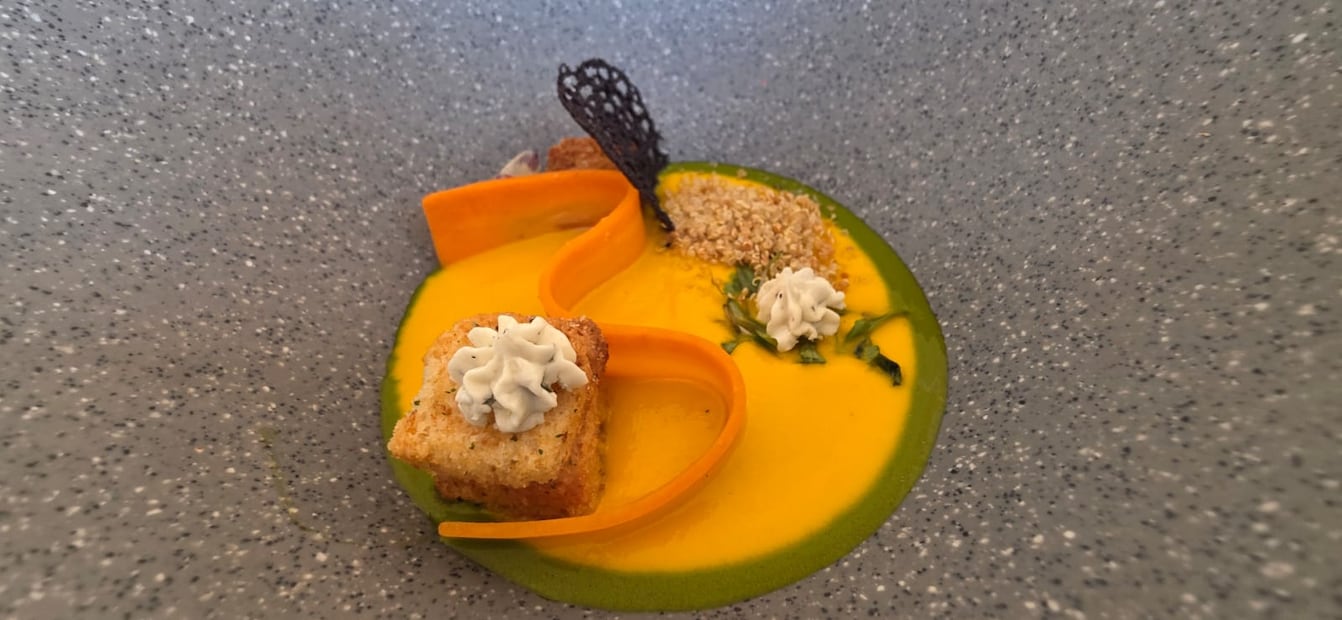 Alumnos de quinto cuatrimestre de la UTVM unidad Tezontepec de Aldama realizaron su Proyecto Integrador como homenaje al maestro Byron Gálvez. I Foto: Cortesía