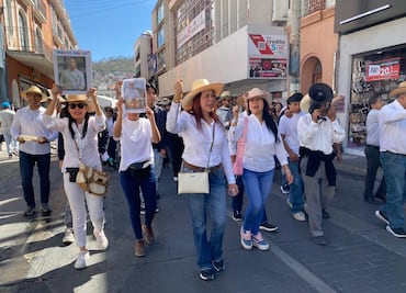 Protesta en Pachuca por asesinato de Carlos Manzo, presidente municipal de Uruapan