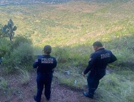 Hallan cadáver de una joven en barranca de Tecozautla; investigan si se trata de una adolescente desaparecida