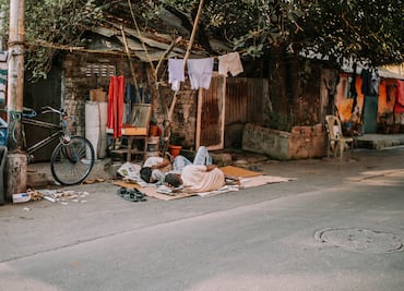 Hidalgo reduce pobreza al 35.3 % pero sigue entre los 10 estados más pobres del país