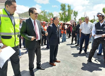 En Santa Ana Ahuehuepan impiden paso de GN y Policía estatal