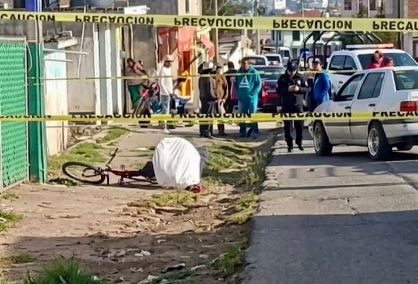 Muere ciclista que repartía donas tras ser atropellado en Cuautepec