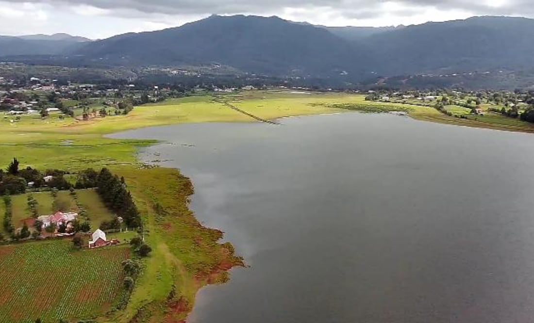 La presa de La Estanzuela muestra los estragos de la falta de lluvia que ha provocado sequía en la mayoría del estado de Hidalgo | Foto: Arturo Torres