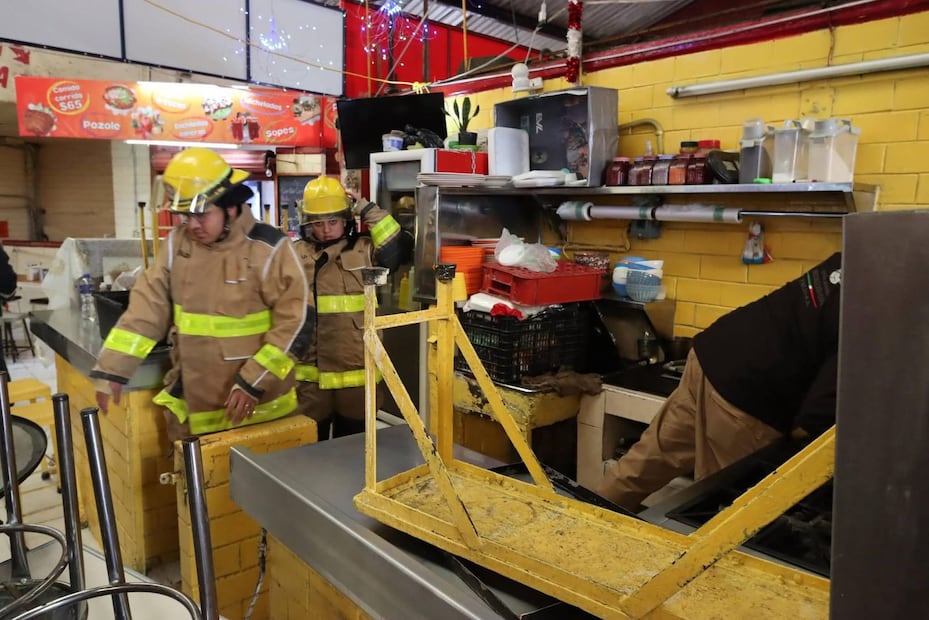 Flamazo por acumulación de gas en mercado Benito Juárez; un lesionado