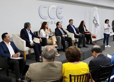 Candidatos de Fuerza y Corazón por México dialogan con empresarios