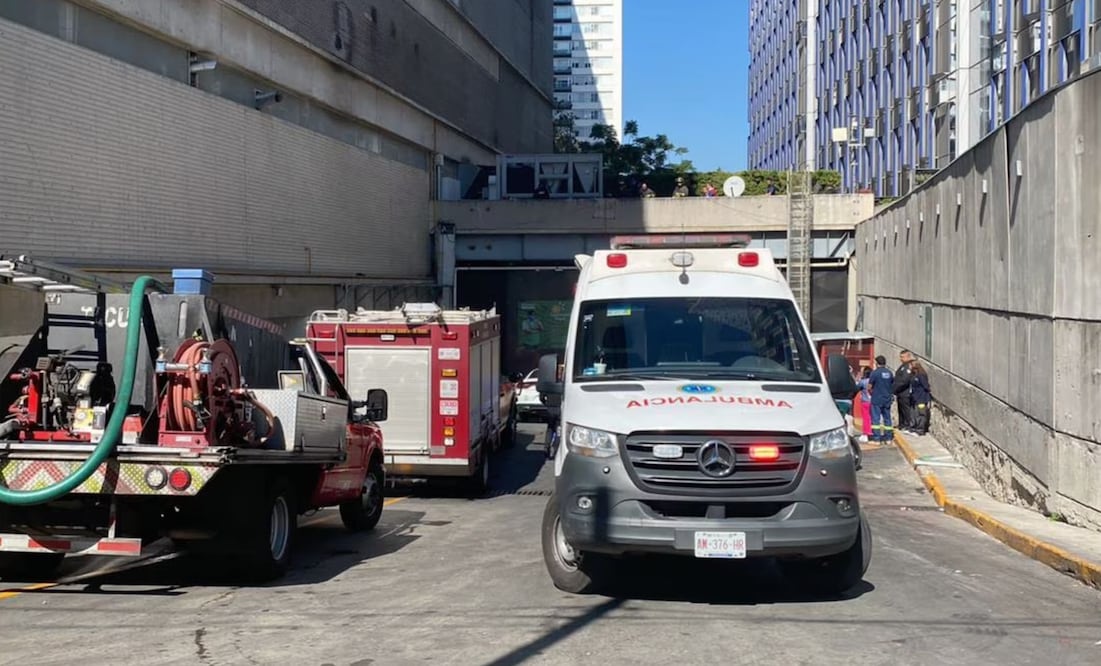 El hombre, de aproximadamente 35 años de edad, quedó en una zona de difícil acceso | Foto: Especial