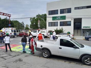 La Escuela Normal de Las Huastecas y CFE de Ixmiquilpan se suman al Simulacro Nacional 2024