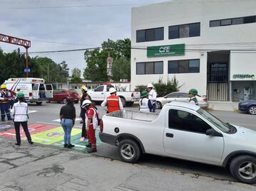 La Escuela Normal de Las Huastecas y CFE de Ixmiquilpan se suman al Simulacro Nacional 2024