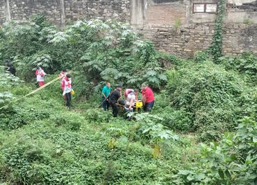 Joven fallece tras sufrir descarga eléctrica mientras trabajaba en Huejutla