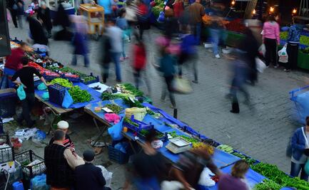 Ayuntamiento de Ixmiquilpan libera espacios públicos ocupados por comercio ambulante